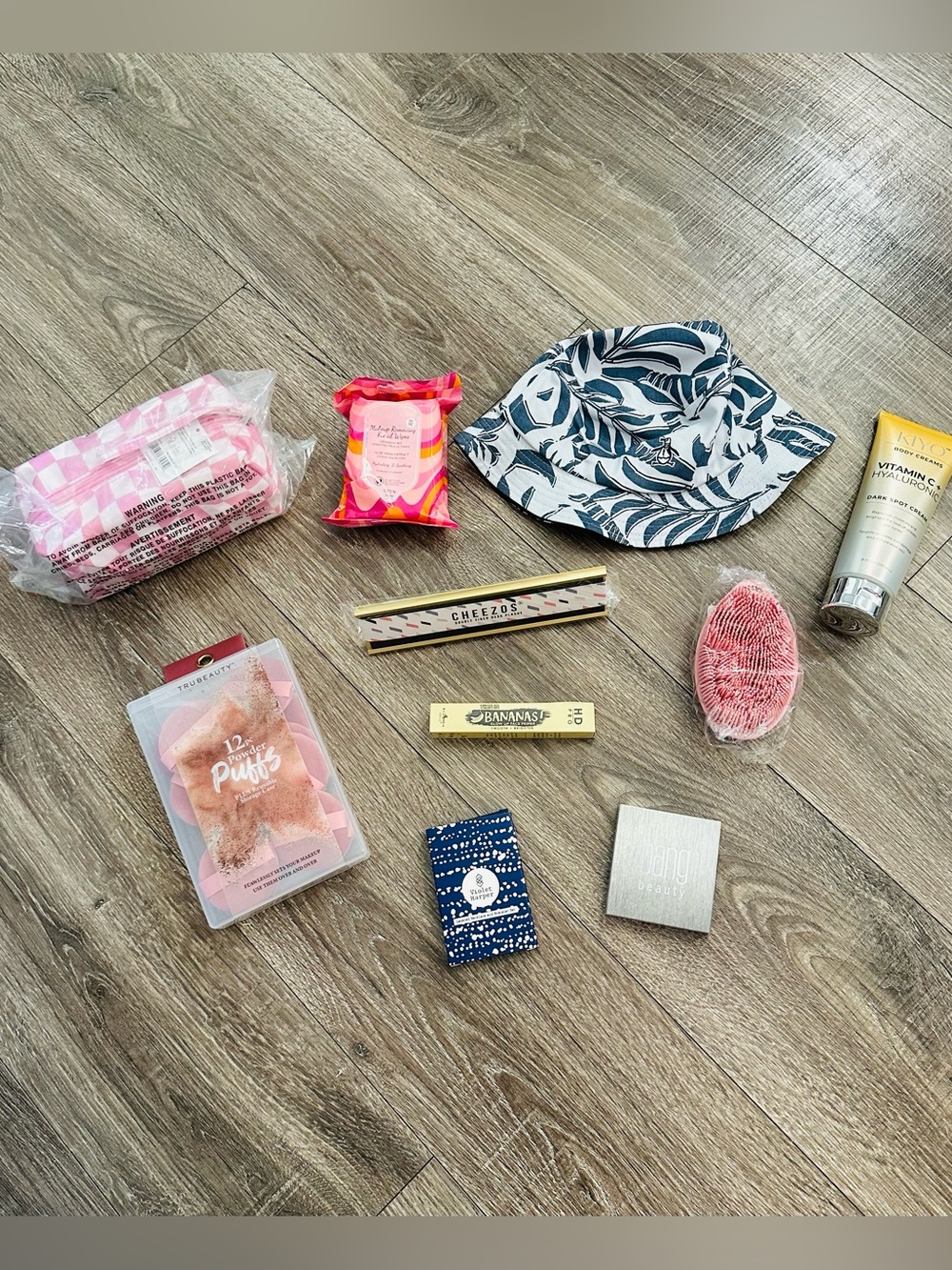 Self Care Beauty Subscription Box Bundle - 10 items NEW